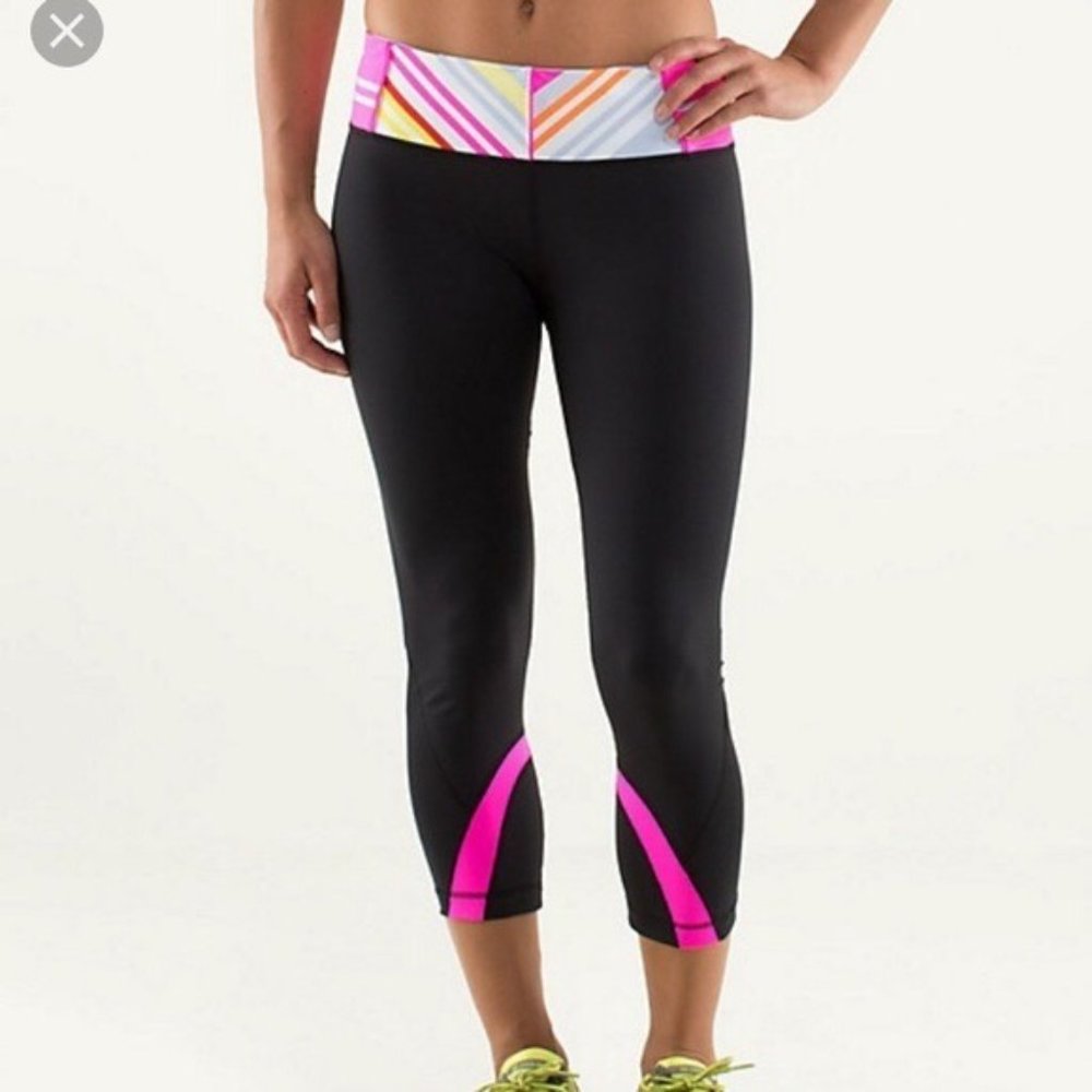 Lululemon | Inspire Crop II | Raspberry Glo Light/Black/Groovy Stripe | Size 4